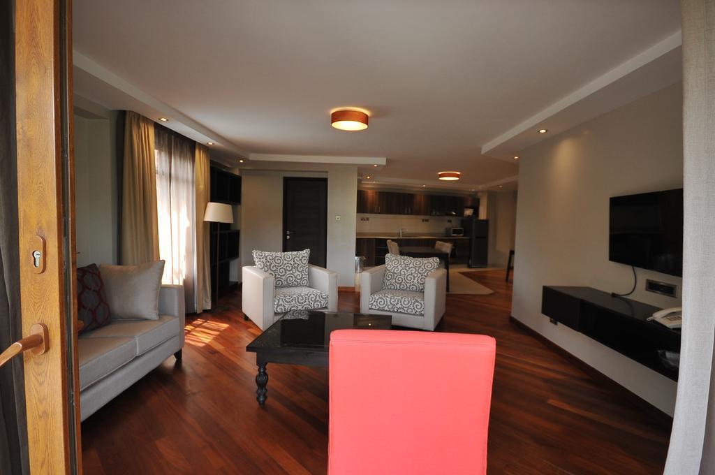 Longonot Place Serviced Apartment-Nairobi, City Centre Cbd Eksteriør bilde