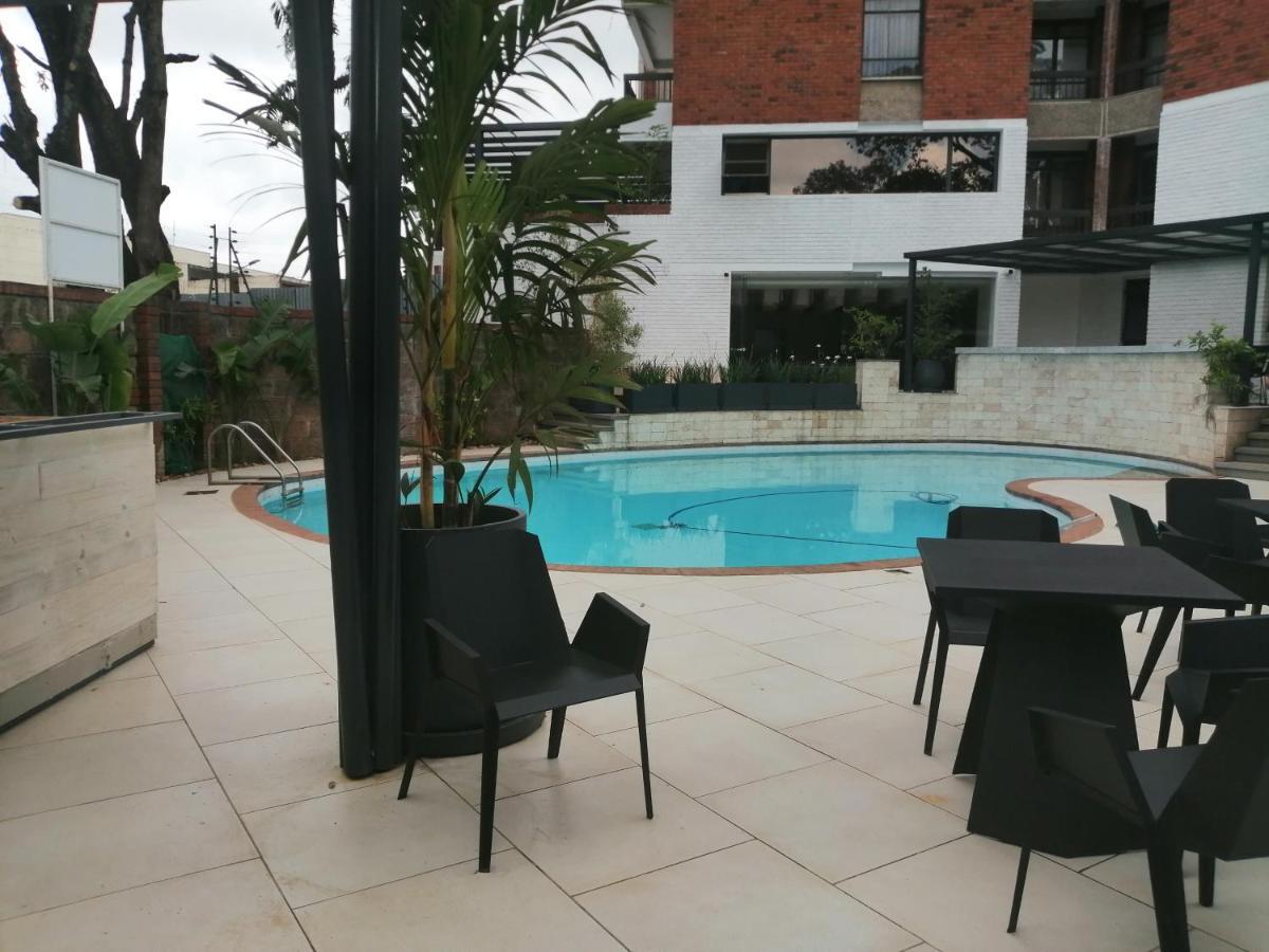 Longonot Place Serviced Apartment-Nairobi, City Centre Cbd Eksteriør bilde